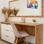 Isaran 2d4e Apartamento Braşov