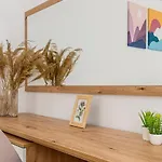 Isaran 2d4e Apartamento