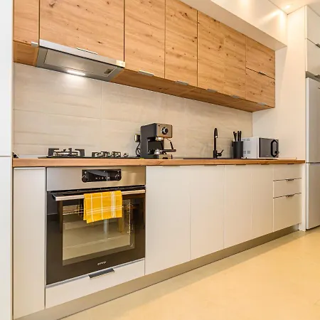 Isaran 2d4e Апартаменты