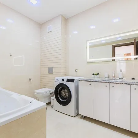 Isaran 2d4e Apartman
