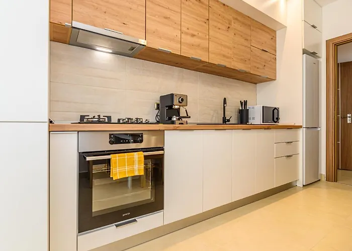 Isaran 2d4e Apartment