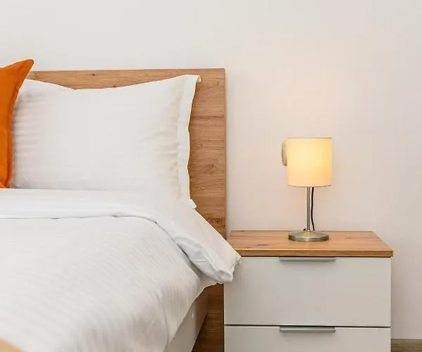 Isaran 2d4e Apartment Brasov